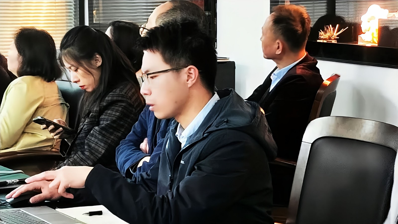 微信图片_20220402154848副本.jpg